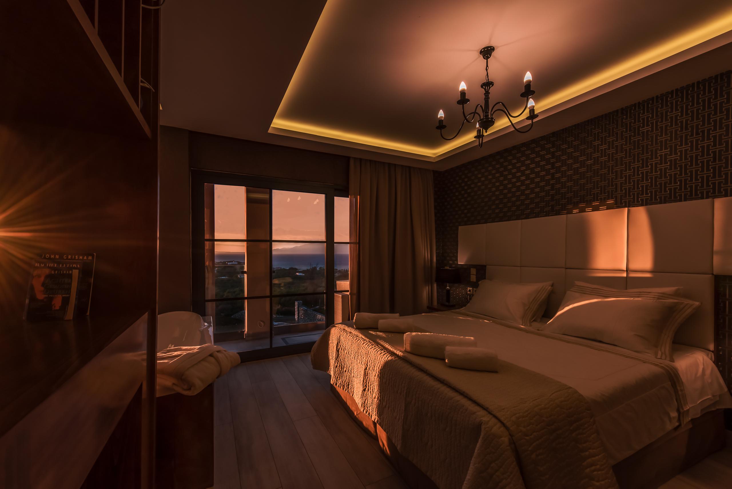 Elegance Luxury Executive Suites - Adults Only Tragaki Luaran gambar