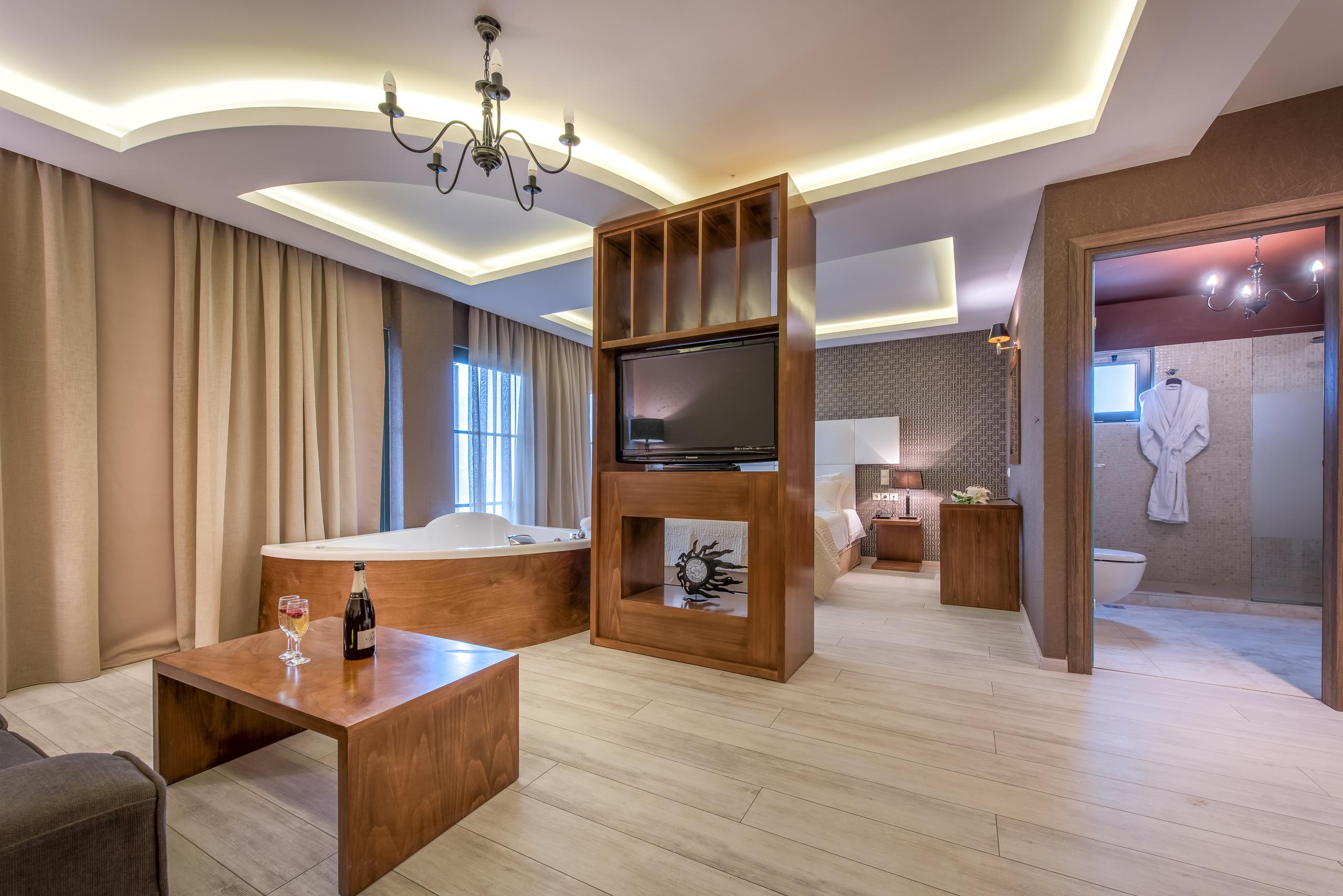 Elegance Luxury Executive Suites - Adults Only Tragaki Luaran gambar
