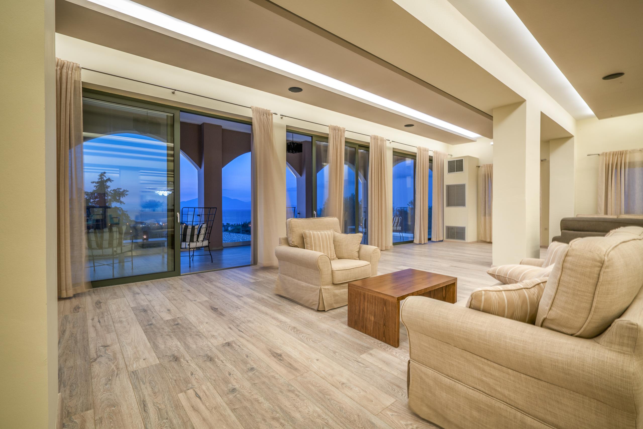 Elegance Luxury Executive Suites - Adults Only Tragaki Luaran gambar