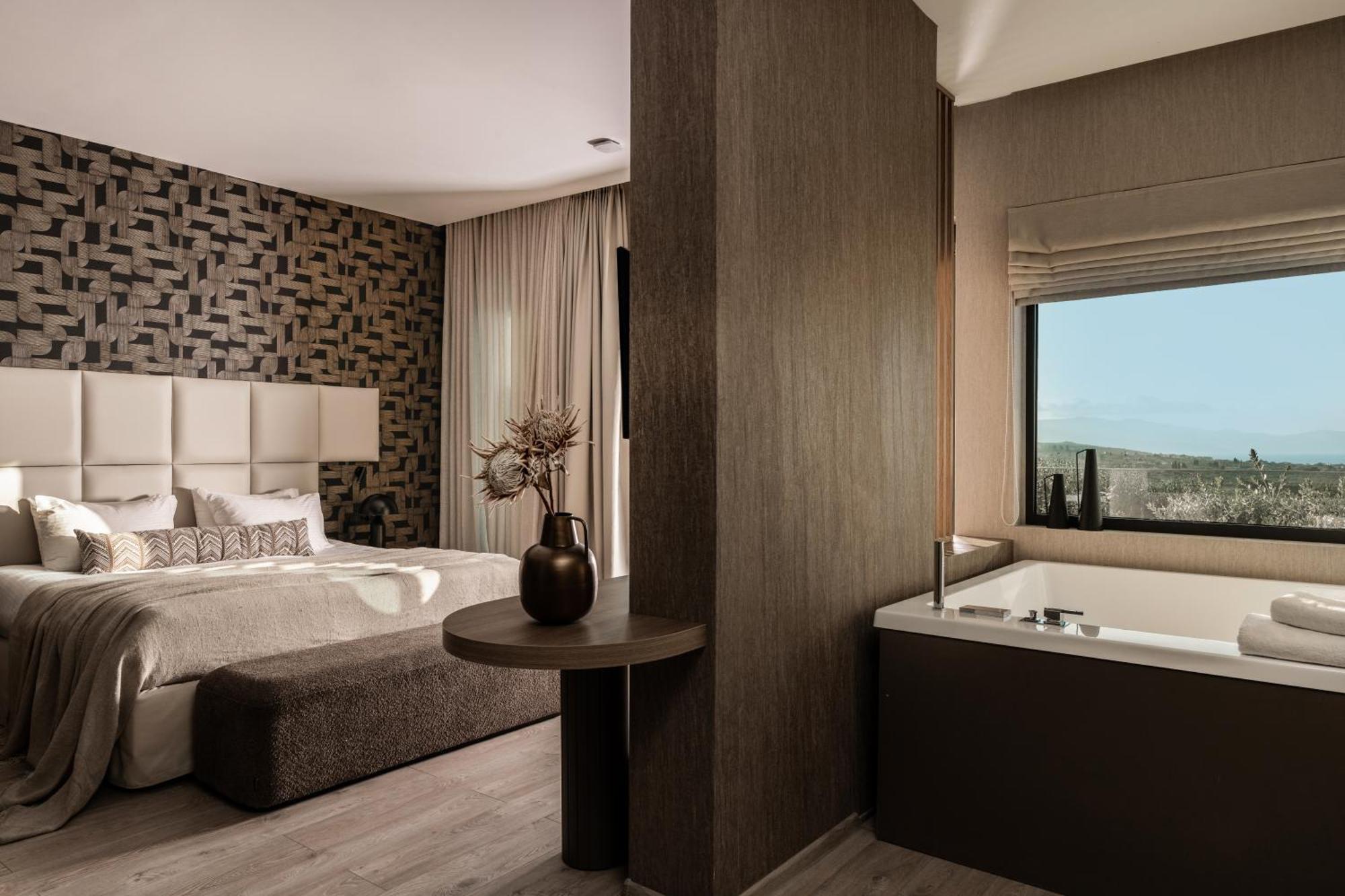 Elegance Luxury Executive Suites - Adults Only Tragaki Luaran gambar